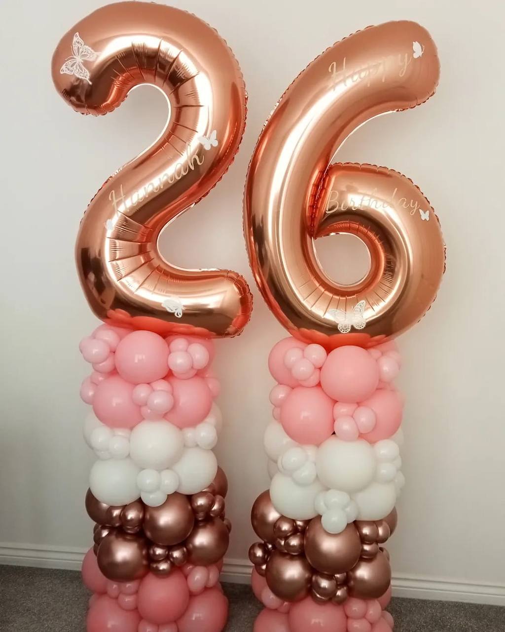 Balloon installation by Balloons by Bee, Andover — photo 72